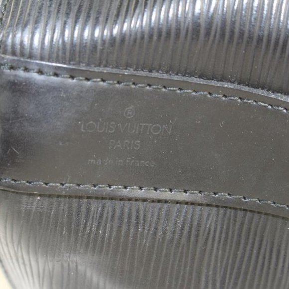 Louis Vuitton Black Epi Leather Noir Sac a Dos Sling Backpack with Pouch 1LV1103 - Picture 5 of 12